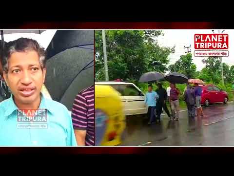 জাতীয় সড়কের একটি অংশ ধসে গেল বিশালগড় হরিশনগর চা বাগান এলাকায়।