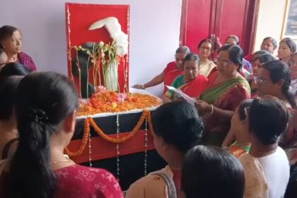 ত্রিপুরায় গণতান্ত্রিক নারী সমিতি