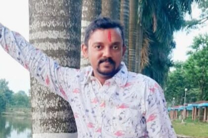 আগরতলার ব্যবসায়ী দীপক সাহা