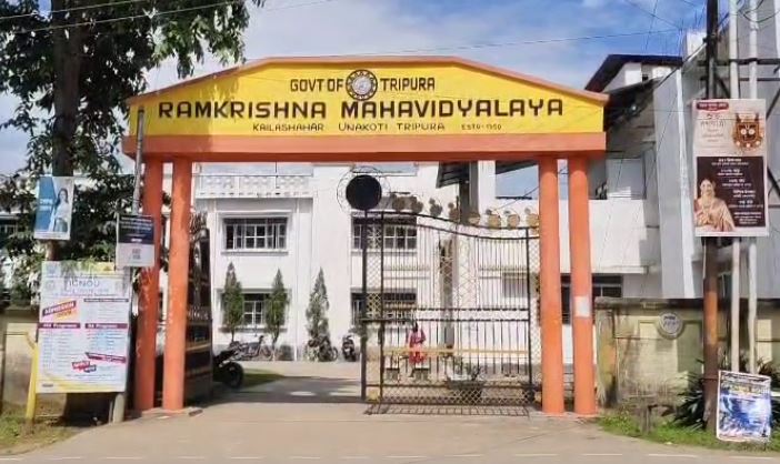 জনজাতি ছাত্রীকে শ্লীলতাহানি