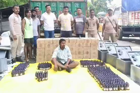 চুরাইবাড়িতে নেশার সিরাপসহ লরি চালক গ্রেফতার