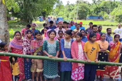 কৈলাসহরে পানীয়জলের দাবি